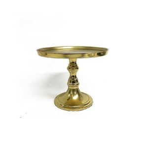 Support à gâteau en métal, accessoires de décoration de gâteau, support à gâteau en forme de feuille, support à gâteau en métal plaqué or de la plus haute qualité - Product Image 2