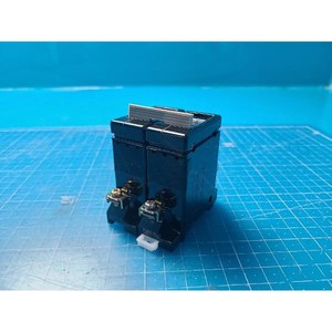 Protecteur de circuit Fuji CP32D CP32D 3A, utilisé comme pièce détachée pour équipement semi-conducteur d'époque - Product Image 3