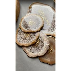 Oval and Round Resin Coasters for Stylish Bathroom Counters <b>Beverage</b> <b>Serving</b> <b>Sets</b> - Product Image 3