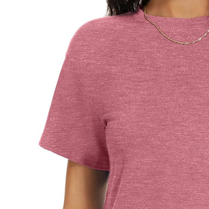 T-shirts pour femmes, coupe confortable, tissu doux, design élégant pour un usage quotidien - Product Image 2