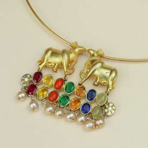Pendentif en perles Nandi Navratan fait main, chaîne à maillons en acier inoxydable plaqué or, bijoux ethniques pour femmes, mode féminine - Product Image 3