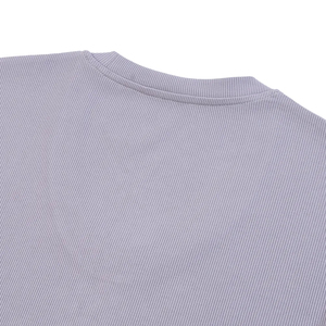 เสื้อยืดแขนกุดผู้ชายสีลาเวนเดอร์ คอโอ ทรงเข้ารูป สไตล์ลำลอง สีพื้น ดีไซน์เรียบง่าย - Product Image 5