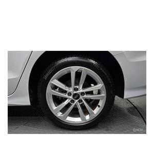 ออดี้ เอ3 40 ทีเอฟเอสไอ ปี 2022 พวงมาลัยซ้าย เบาะหนัง มาตรฐานไอเสียยูโร 5 กล้องมองหลัง-33,067 กม. - Product Image 5