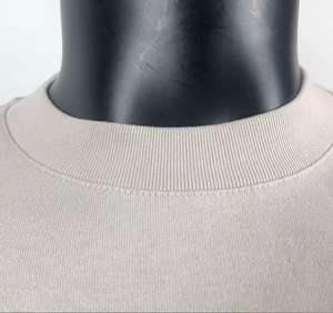 T-shirt Vintage Streetwear Personnalisé pour Homme en Coton Épais Délavé à l'Acide, Coupe Oversize Boxy, Vierge pour Impression DTG, T-shirt avec Logo - Product Image 5