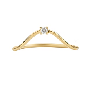 Banda de boda curvada dorada para mujer, joyería clásica de oro de 18K, HPHT, HPHT, sortija de boda de esmalte alto - Product Image 1