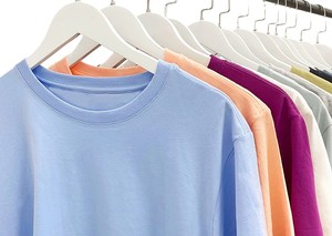 Camisetas Casuales de Color Sólido de Algodón Puro de 180 g/m² con Bordado de Logotipo Personalizado OEM a Precio de Fábrica en Bangladesh - Product Image 3