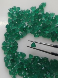 Natural Green Onyx 4MM Trillion Cut Best Quality Loose Gemstone for Jewelry Making - Product Image 1
