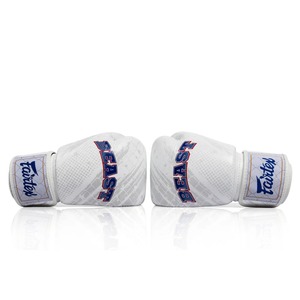 Gants de boxe Fairtex professionnels blancs et argentés, fermeture à lacets, design personnalisable, antidérapants, respirants, en cuir véritable pour arts martiaux - Product Image 5
