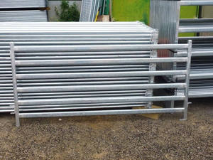 Vente en gros de poteaux de portail d'allée en acier galvanisé à chaud, personnalisés, pour clôture tubulaire métallique carrée de sécurité, fabriqués au Vietnam, avec modélisation 3D OEM - Product Image 4