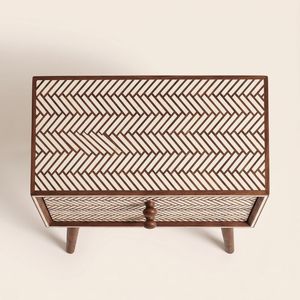 Table de chevet en bois moderne européenne, petite et étroite, avec rangement, éclairage et chargement sans fil - Product Image 3