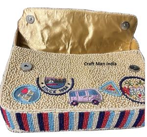 Bolso de Mano de Noche con Cuentas para Mujer, con Detalles de Cuentas de Semilla, Bolso Bordado con Cuentas, Diseño Único Hecho a Mano - Product Image 1