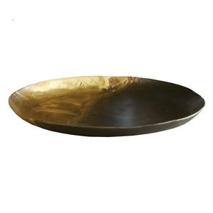 Plateau de service rond moderne en acier inoxydable avec texture croisée, plat décoratif en métal argenté texturé de qualité alimentaire - Product Image 6