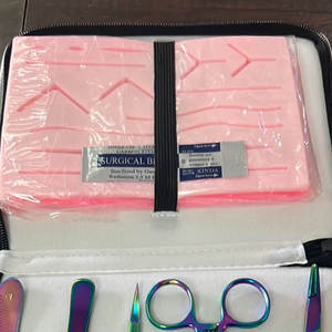 Kit complet de formation médicale avec coussin de suture réutilisable et ensemble d'instruments chirurgicaux arc-en-ciel pour les pratiques en laboratoire universitaire par Dentavex - Product Image 6