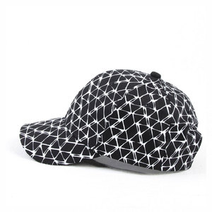 Masque facial pour athlètes professionnels hommes, logo personnalisé, impression intégrale, cagoule de performance, vêtements de sport pour entraînement d'équipe professionnelle 2026 - Product Image 3