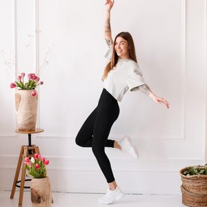 Wholesale Custom Women's Spandex/Polyester High Waist Skinny Fit Formal Leggings Solid Pattern 180g Quick Dry Eco-Friendly - Product Image 3