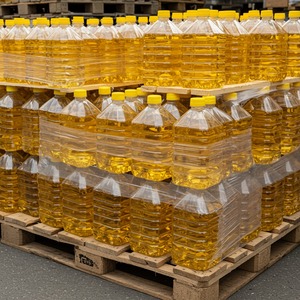 Best Selling 99% Pure Refined Soybean Oil Made in Austria Factory Price 24 Months Shelf Life Cooking Use Available At Wholesale - Product Image 4