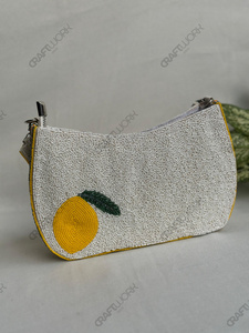 Fabricante de Bolsos con Cuentas de Cítricos, Bolso de Mano Tipo Clutch con Diseño de Limón y Naranja, Venta al Por Mayor, OEM, Bolso Artesanal, Exportación, Marca Privada, Venta al Por Mayor - Product Image 4