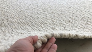 Prix fabricant Directement de l'usine, tapis tissé à la main écologique et texturé, fabriqué en laine naturelle non teinte, pour intérieurs de luxe - Product Image 4