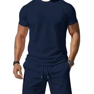 Conjunto de Verano para Hombre, Fabricante, 2 Piezas, Camiseta de Algodón de 220 GSM, Pantalones Cortos Cargo, Talla Grande, Suministro al por Mayor OEM - Product Image 1
