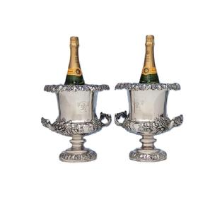 Seau à glace en métal au design unique avec poignée en anneau, couleur argent, pour table, champagne, bar, refroidisseur de bière - Product Image 2