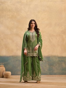 Traje Bordado Listo para Usar con Dupatta para Mujer, Ropa Tradicional India y Pakistaní para Bodas - Product Image 5