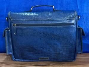 Sac messager vintage en cuir de luxe, grande capacité, fermeture éclair, logo embossé, motif alligator, toutes saisons, pour hommes d'affaires - Product Image 3