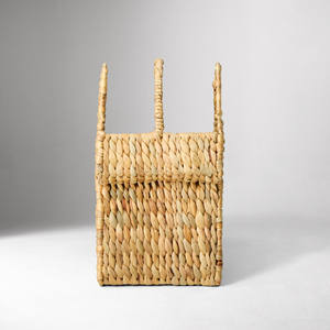 ตะกร้าผักตบชวาแบบใหม่ลายกระต่ายจากเวียดนาม วัสดุที่ยั่งยืน ใช้เป็นที่เก็บของได้อย่างสมบูรณ์แบบ ในราคาขายส่ง - Product Image 2