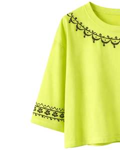 Camiseta Corta Bordada para Mujer, Color Verde Lima, Algodón, Corte Holgado Informal, Manga Corta, Top de Verano con Estampado Floral, Venta al Por Mayor - Product Image 4