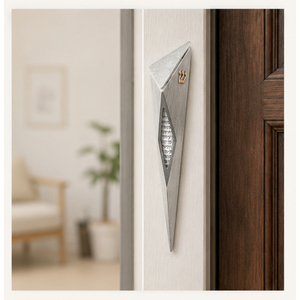 Étui à Mézouzah Moderne en Étain Fait Main avec Fenêtre à Parchemin, Décoration de Porte Juive Contemporaine Artisanale, Artisanat Judaïque - Product Image 2