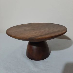 Support à gâteau en bois fait main, plateau de service pour gâteaux, cupcakes et pâtisseries, idéal pour les comptoirs de boulangerie et les mariages - Product Image 4