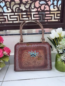 Bolso de Hombro de Cuero Genuino, Nuevo, Hecho a Mano, Estilo Bohemio, Diseño Occidental, Multiusos - Product Image 1