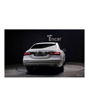 Mercedes-Benz E350 4MATIC Exclusive Clase E 2023 con Volante a la Izquierda, Caja de Cambios Automática, Asientos de Cuero, Cámara Trasera, 41,240 km - Product Image 4