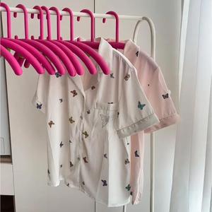 Yfanc Cintres en plastique parfumés 3-en-1 avec crochets, antidérapants et épaissis, pour armoire et vestiaire - Product Image 3