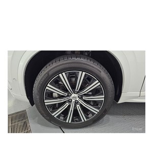 Volvo XC90 T8 Inscription Híbrido 2021, 101,962 km, Volante a la Izquierda, Caja de Cambios Automática, con Cámara Trasera - Product Image 5