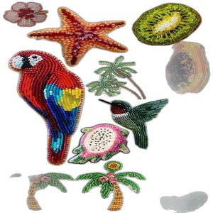 Patchs décoratifs faits main en perles de rocaille, design artisanal personnalisé, patchs colorés faits main en perles, broderie artisanale en perles de rocaille - Product Image 4