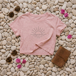 T-shirt court Y2K pour femme en lin 100% tricoté de haute qualité, design personnalisé - Product Image 6