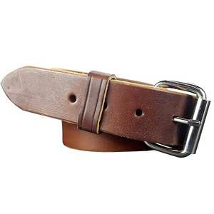 Ceinture en cuir réglable pour un ajustement personnalisé, ceinture en cuir western avec motifs gravés, ceinture en cuir réversible pour un style polyvalent - Product Image 3