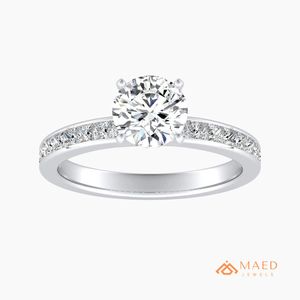 Anillo Solitario con Piedra Lateral Tallada en Moissanita, Chapado en Oro y Plata, Joyería de Lujo para Mujer, Regalo de Compromiso, Boda o Aniversario - Product Image 1