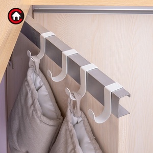 Portasciugamani multifunzione Over-The-Door di alta qualità a doppia forma di S <span class=keywords><strong>porta</strong></span> gancio doppio ganci <span class=keywords><strong>per</strong></span> cucina e <span class=keywords><strong>bagno</strong></span> - Product Image 4