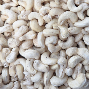 Wholesales Vietnam <b>Cashew</b> Prices Worldwide Vietnam <b>Cashew</b> <b>Nuts</b> Wholesale W180 W240 Santigo Ltd OEM, ODM - Product Image 1
