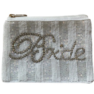 Monedero con cuentas de novia Cartera con cuentas de semillas personalizada Hermoso regalo de mamá-Diseño de corazones para niñas - Product Image 1