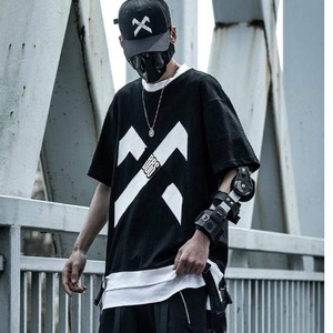 Camisetas Techwear personalizadas para hombre, material de cuero transpirable de secado rápido con capucha, temporada de invierno, venta al por mayor, opciones de impresión personalizadas - Product Image 3