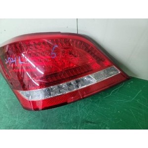 Luz Trasera Izquierda Usada Equus 924013N000 - Product Image 2
