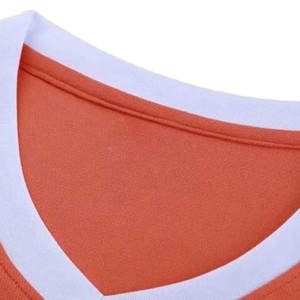 Servicio OEM, Uniforme de Fútbol Corto Transpirable Fabricado en Pakistán, Alta Calidad, 100% Poliéster, Colores y Logotipo Personalizables, en Stock - Product Image 2