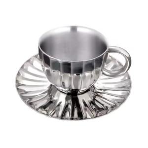 Elegante taza de café que llama la atención, realza el valor de las bebidas de alta calidad, con un encanto refinado que se destaca en la colección de artículos para beber. - Product Image 1