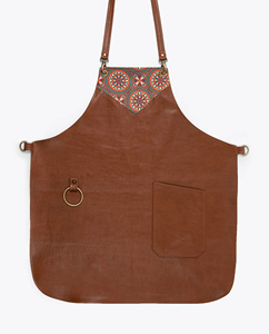 Capa de peluquería de cuero, delantal duradero con bolsillos y anillas - Product Image 3