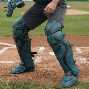 Protège-jambes en cuir pour le baseball, construction durable, design flexible, sangles réglables, ajustement sécurisé, protection professionnelle - Product Image 5