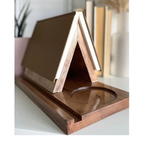 Soporte de Madera Personalizado para Libros con Portavasos, Soporte Triangular para Libros, Marcapáginas, Organizador de Escritorio, Exhibidor de Libros - Product Image 2