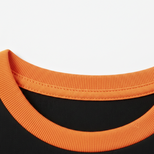 Camiseta de Mujer en Color Negro con Ribete Naranja, Transpirable, de Alta Calidad y con Servicios OEM - Product Image 5