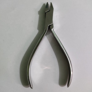 Alicates para Doblar Alambre Manualmente Adams, Instrumentos de Ortodoncia, Acero Inoxidable de Grado Médico de Alta Calidad, Certificado CE - Product Image 3